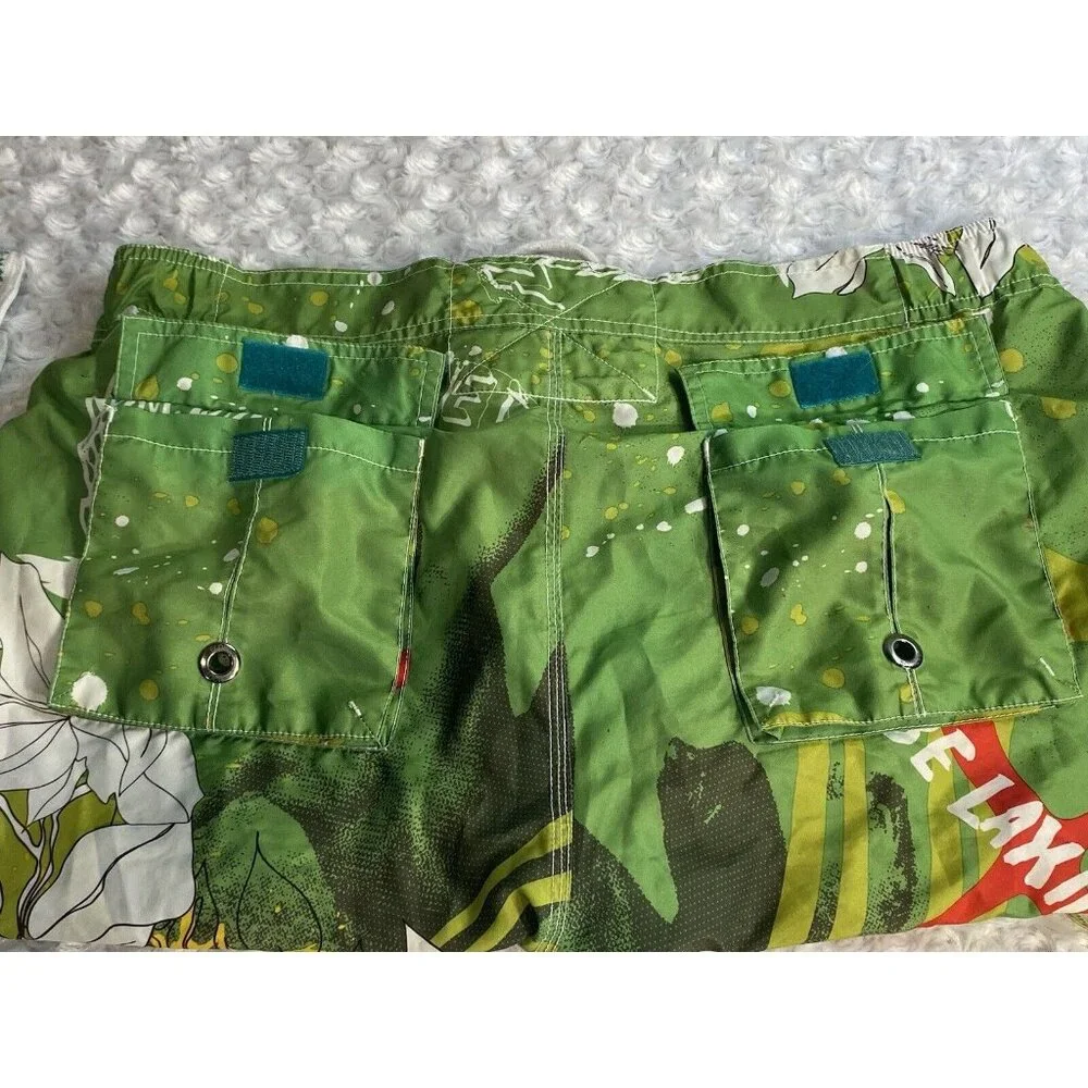 Flow Society Lacrosse shorts mens Size Large Vibrant Green Board Shorts